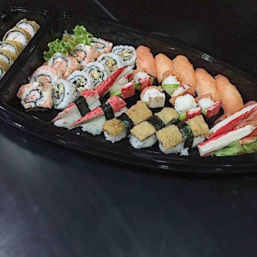 Comprar o produto de Combo de Sushi de 40 Peças em Restaurantes Japoneses pela empresa China Camp em Lençóis Paulista, SP por Solutudo