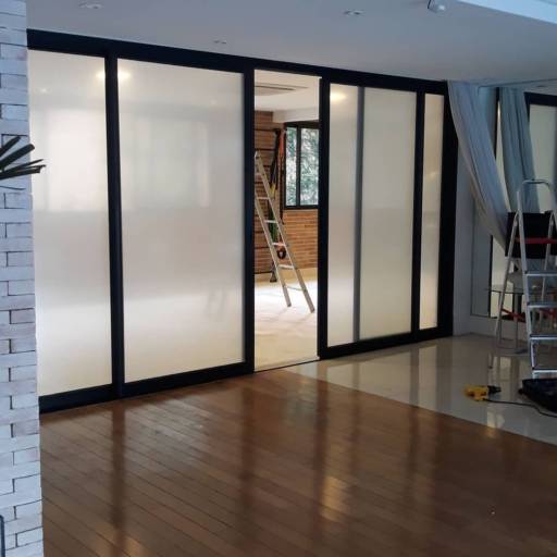 Insulfilm Jateado Branco por RPI Comunicação Visual