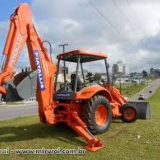 Retro Escavadeira por Nova Trator Pecas Ltda