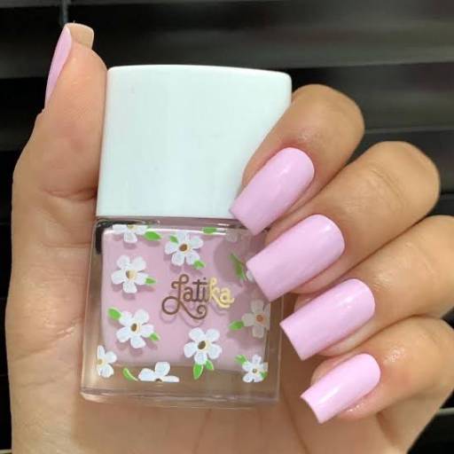 Esmalte Latika por Mônika Pasquarelli Cosméticos