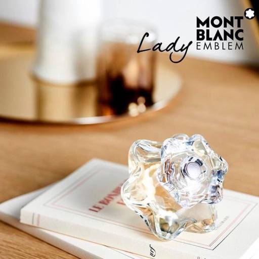  Perfumes Lady Emblem por Mônika Pasquarelli Cosméticos