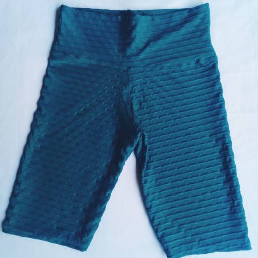 Bermuda Ciclista (temos nas cores lisas e estampadas) por Macario Fashion Fitness