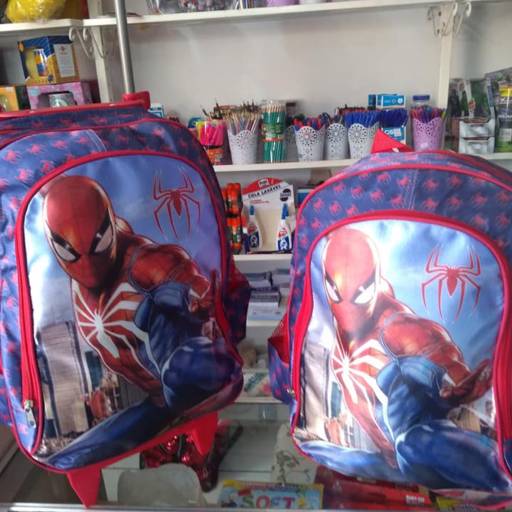 Mochilas de Rodinhas por Fernanda Presentes e Utilidades