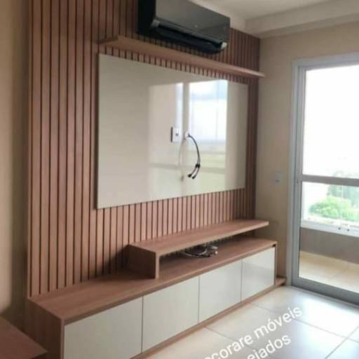 Painel de TV por Decorare Móveis Planejados