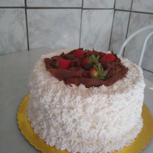 Bolos por Maria's Doces Personalizados 