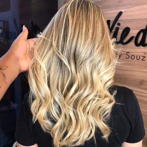 Loiro Perfeito – Elegância e Sofisticação em Bauru por Vie de Luxe