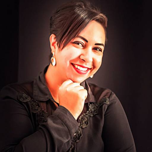 Curso de mulher de postura por Esmeralda Mentora Coach