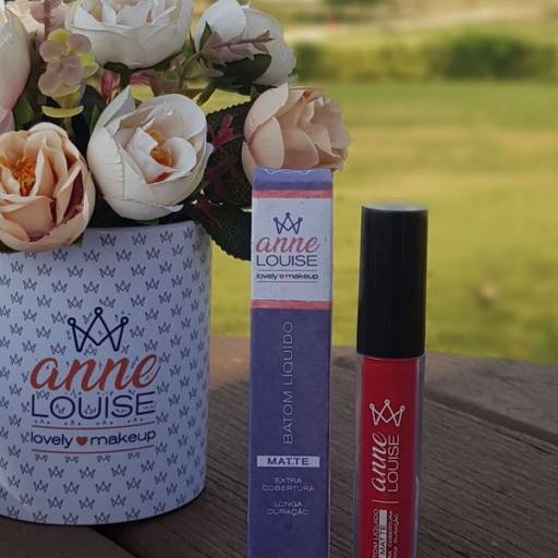 Batom Líquido Matre 4ML COR 03 #PODEROSA por Anne Louise 