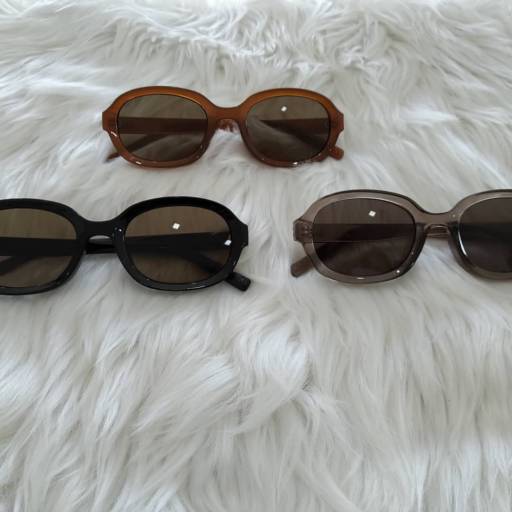 Óculos solares Feminino, modelo Italiano. 