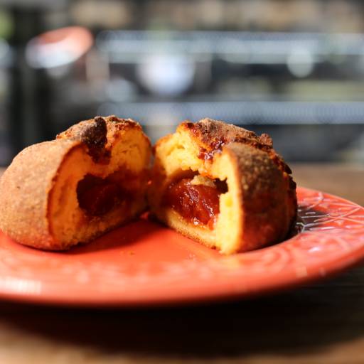 Pão doce por Adorela Panificadora e Confeitaria