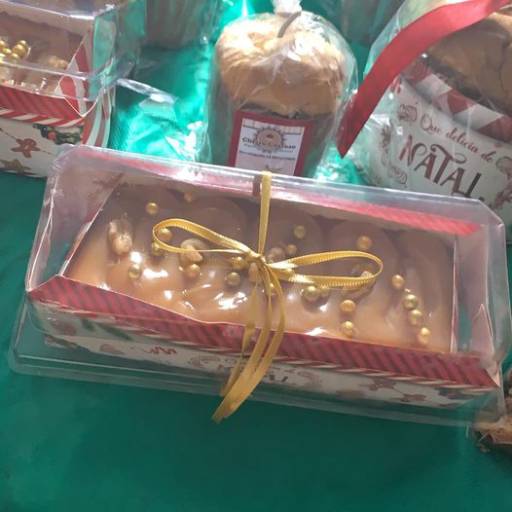 Bolo de nozes por Cheiro Gostoso - Brigadeiros e Doces Artesanais 