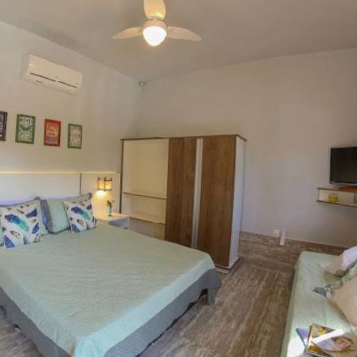 Studio Lagoa com Varanda Frente para Piscina e Jardins por Studios das Lagoas Boutique Studio Lagoa com Varanda Frente para Piscina e Jardins por Studios das Lagoas Boutique