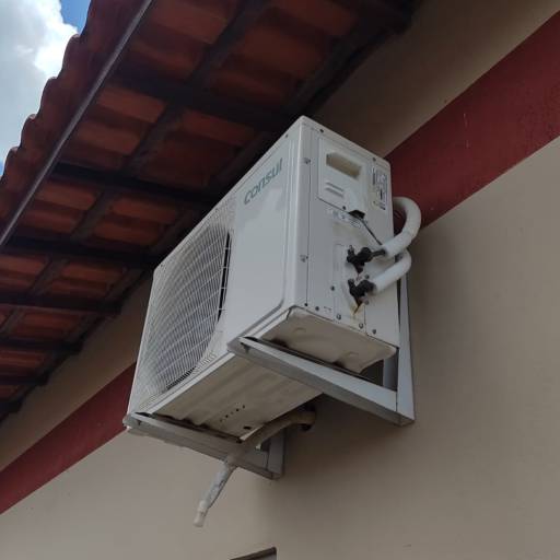 Comprar o produto de Manutenção de Ar Condicionado em Ar Condicionados pela empresa WRPF Ar Condicionado e Energia Solar em São Manuel, SP por Solutudo