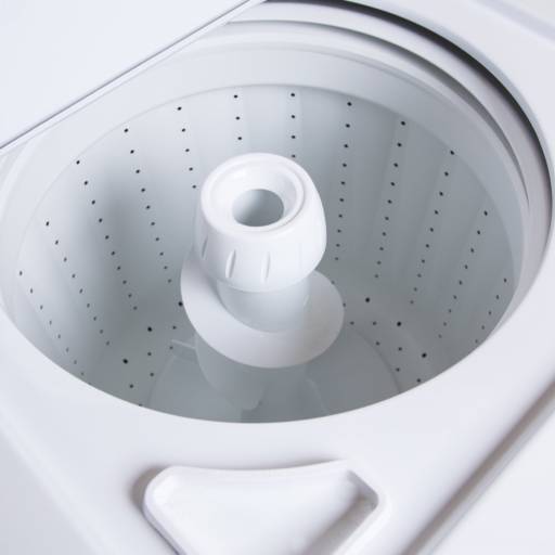 Comprar o produto de Assistência Técnica / Conserto de Máquinas de lavar  em Manutenção pela empresa Braslux Refrigeração em Jundiaí, SP por Solutudo