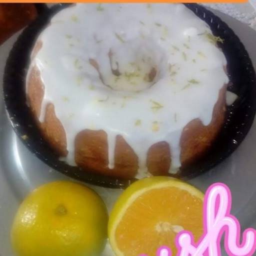 Bolo de Laranja  por Cheiro Gostoso - Brigadeiros e Doces Artesanais 