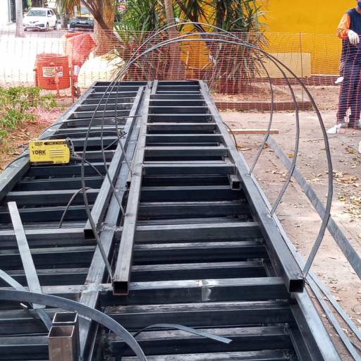 Estruturas Metálicas