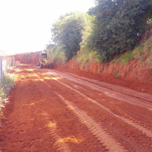 Execução de muro de arrimo - Cliente Prefeitura Municipal de Adamantina por Via Ambiental - Construção Civil