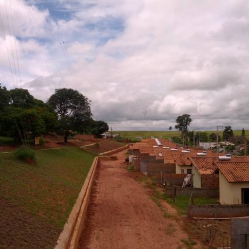 Execução de muro de arrimo - Cliente Prefeitura Municipal de Adamantina por Via Ambiental - Construção Civil