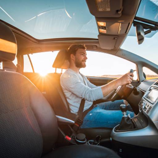 Seguro Automóvel - Proteja Seu Veículo em Duque de Caxias/RJ por Radar Corretagem De Seguros E Saúde 