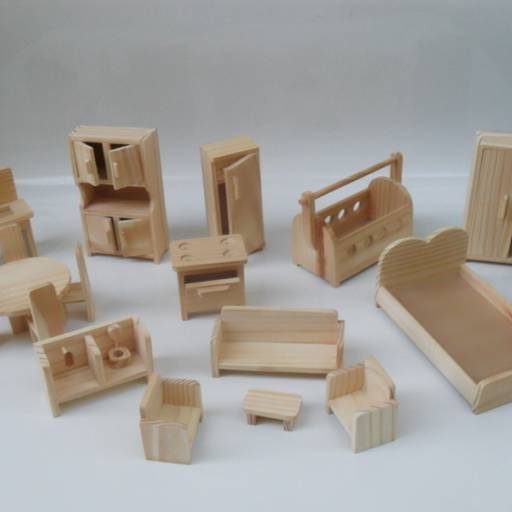 MOBÍLIA INFANTIL (PARA CASA DE BONECA) COM 8 ITENS E 17 PEÇAS (unidade) por Art Gravata