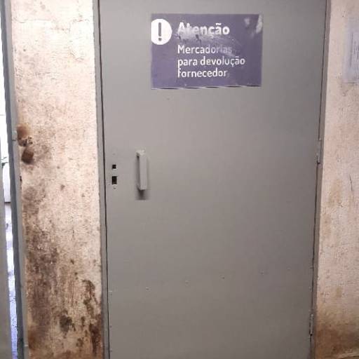 Reforma e fabricação de portas e portões