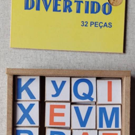 ALFABETO DIVERTIDO COM 32 PEÇAS