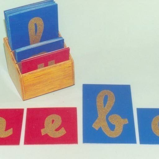 ALFABETO NA LIXA por Art Gravata