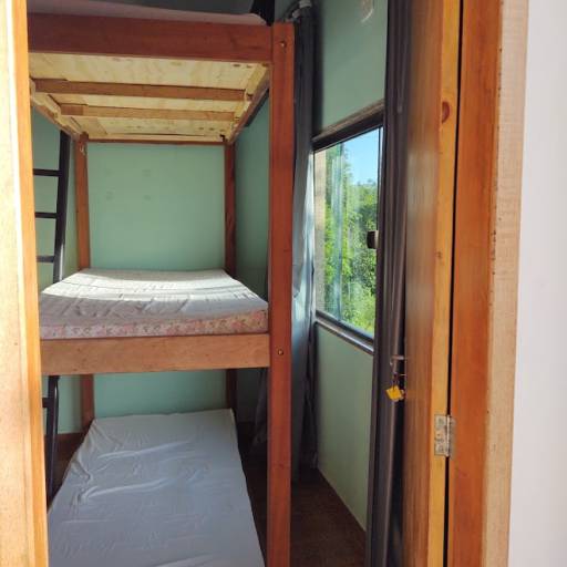 Dormitórios - capacidade 170 pessoas por Sitio Imperial Itaborai