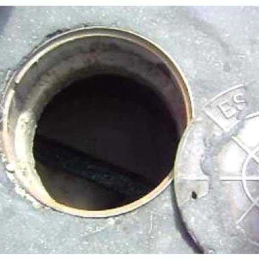 Recuperação, laminação e impermeabilização em PVs (poços de visita) com resina e fibra de vidro