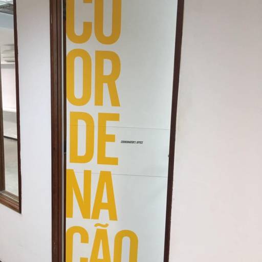 Sinalização por Signfix - Sinalização e Impressão Digital