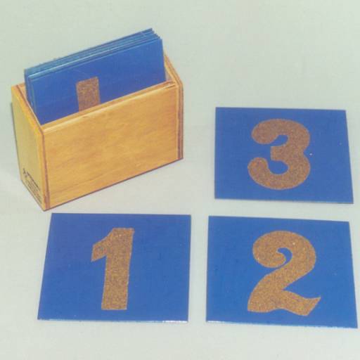 NÚMEROS NA LIXA COM CAIXA por Art Gravata