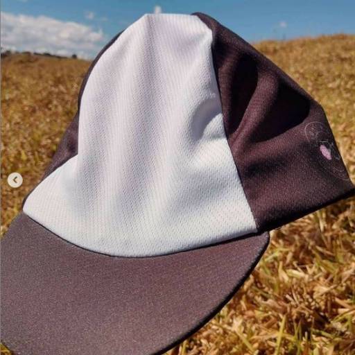 Bonés CAP por Aju Sports