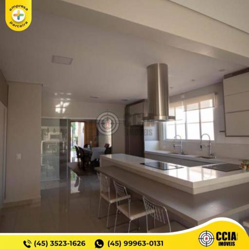 Sobrado no Condomínio Country Iguaçu  por CCIA Imóveis 