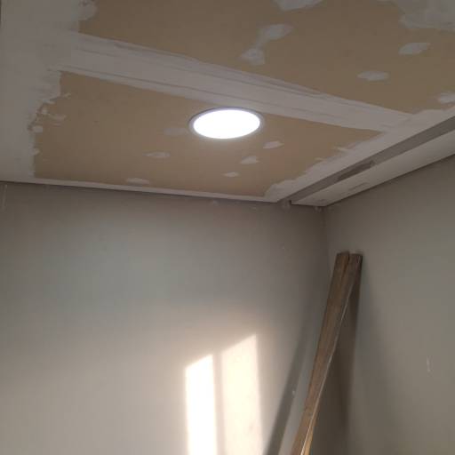 Elétrica Raio de Luz ♦ por Eletricista Residencial e Comercial 