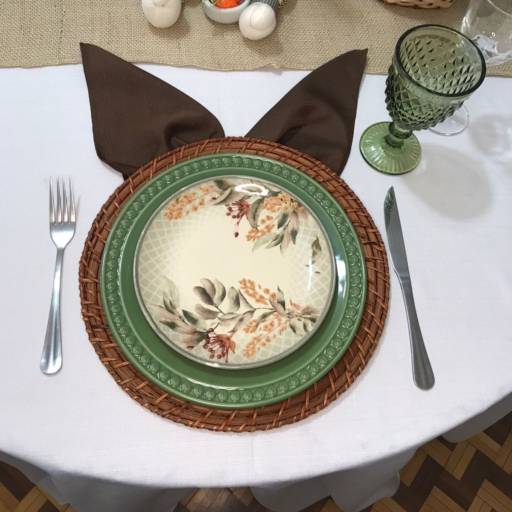 Mesa para páscoa por Elegance Festas