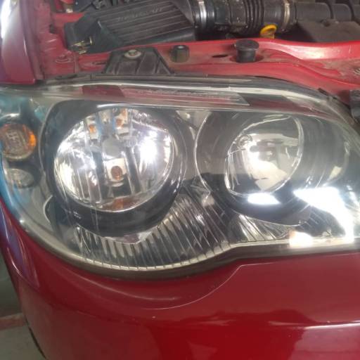 Limpeza de Farol Automotivo - JK Super Limpeza por Jk Super Limpeza