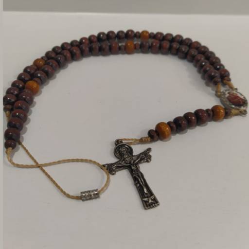 Terço Dos Homens Madeira Imbuia por A Feira de Aparecida Online