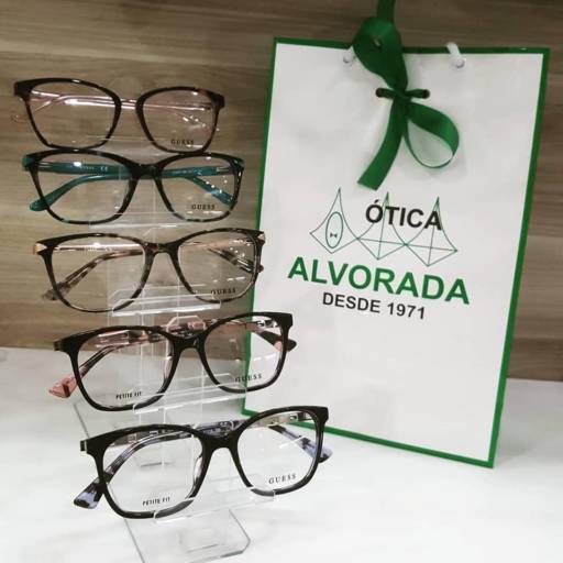 Comprar o produto de Óculos de graus em Ótica pela empresa Ótica Alvorada em Botucatu, SP por Solutudo