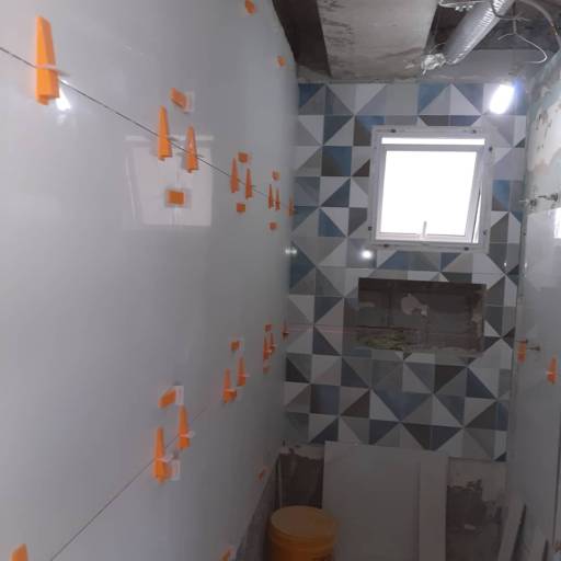 Colocar Azulejo em Avaré  por Neto Construções e Reformas em Avaré 