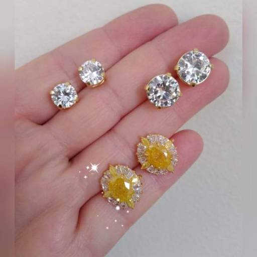 Brincos de citrino e zircônias com pontos de luz por Laís Faganello SemiJóias