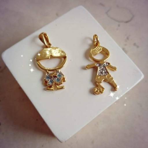 Pingentes filhos por Laís Faganello SemiJóias