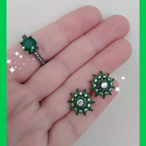 Verde esmeralda e rodhium negro por Laís Faganello SemiJóias