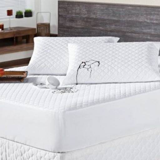 Capa de Colchão King Impermeável Algodão Alcochoado