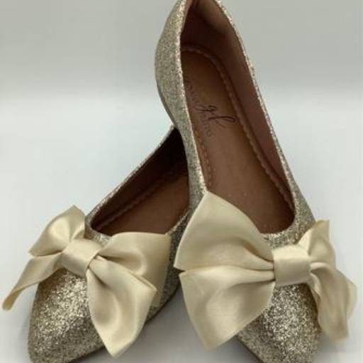 Sapatilha Bico Fino Gliter Ouro por Geovana Freitas Calçados