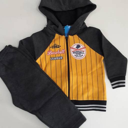 Conjunto por Fralda & Cia