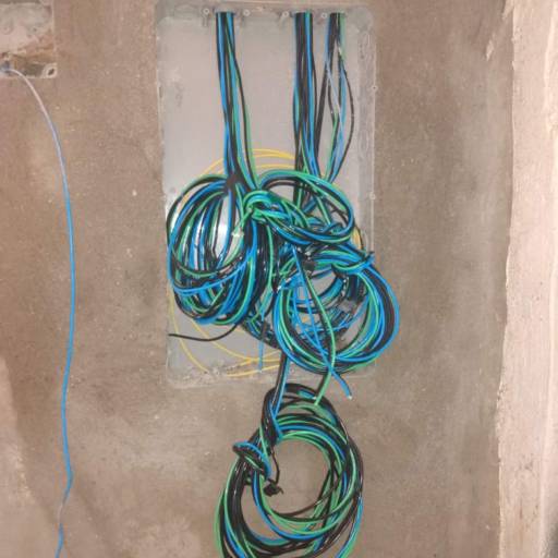 Manutenção Elétrica por Mb Instalações e Manutenção Elétrica 