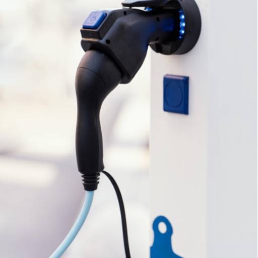 Sistemas de Alimentação para veículos elétricos por Solstar