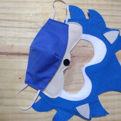 Máscaras infantis com viseira de diversos Personagens por Mon Petit Ateliê