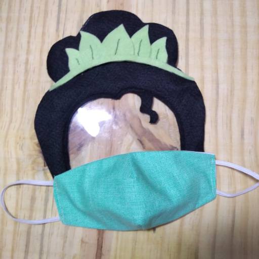 Máscaras infantis com viseira de diversos Personagens por Mon Petit Ateliê