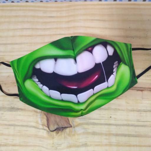 Máscaras infantis comuns de diversos Personagens por Mon Petit Ateliê